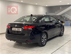 نيسان فيرسا